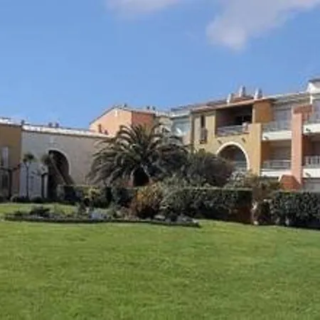 T3 Proche A Avec Terrasse, Parking Et Animaux Acceptes - Fr-1-749-25 *